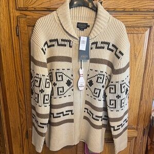 The Big Lebowski Pendleton Tan and Black Patterned Cardigan.